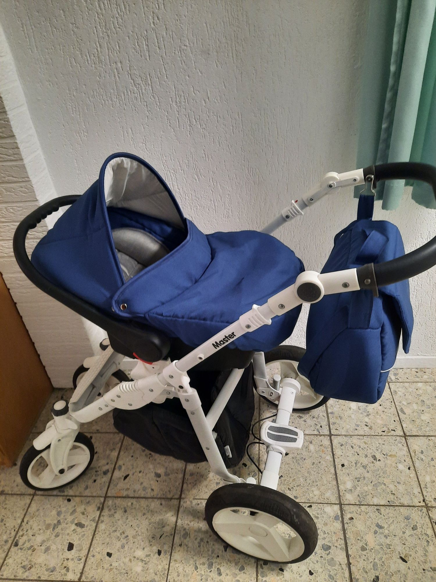 Wózek Master 3w1 z bazą ISOFIX