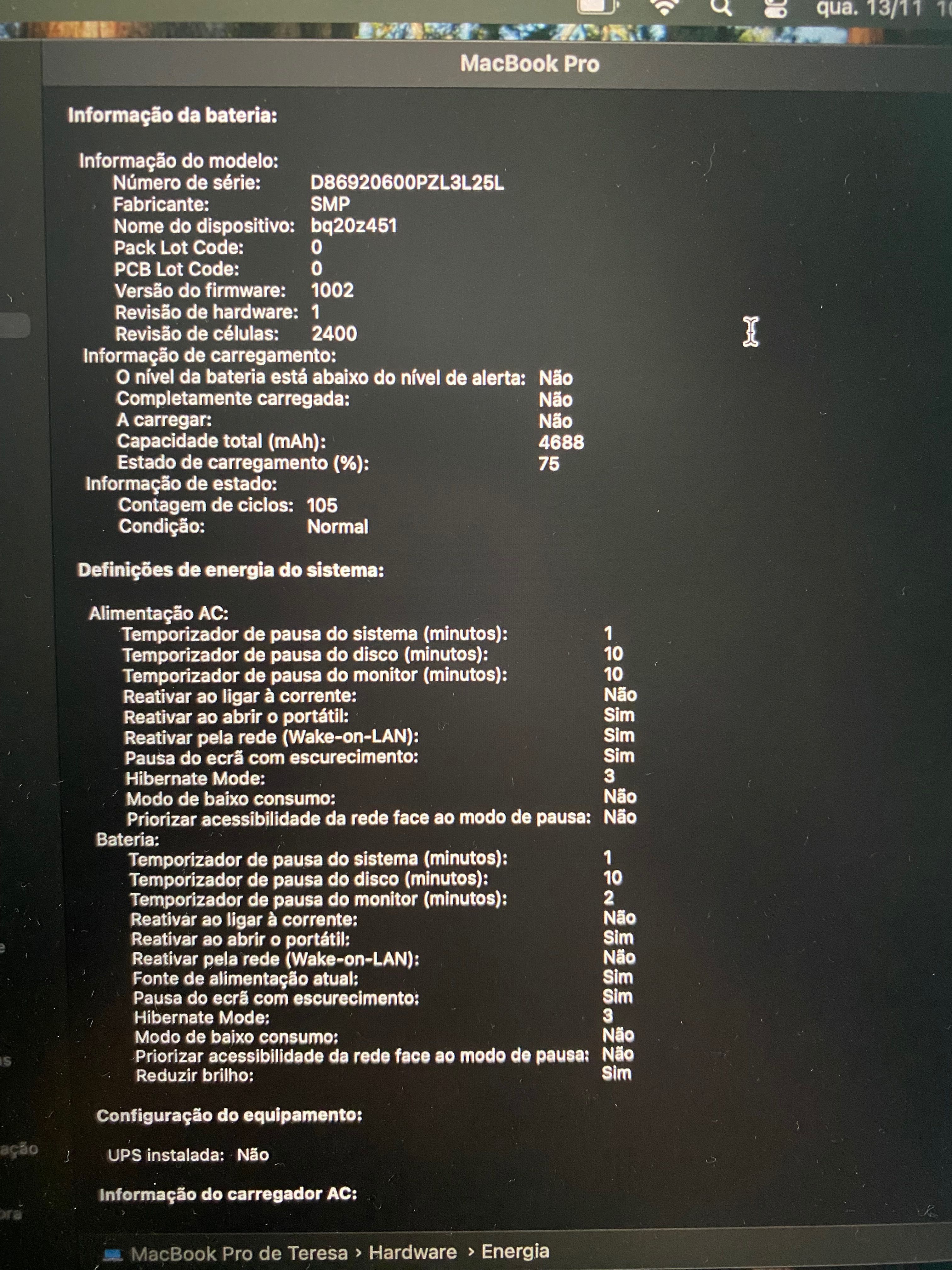 Macbook Pro Model A2159 com capa de proteção e pelicula de privacidade