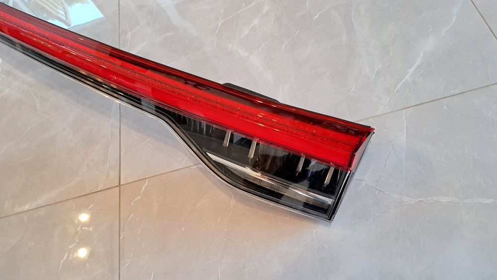 Maxus Euniq 6 lampa blenda tylnia tył