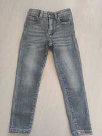 Reserved Kids Zara spodnie jeansowe ze stretchem dżinsy slim rurki 116