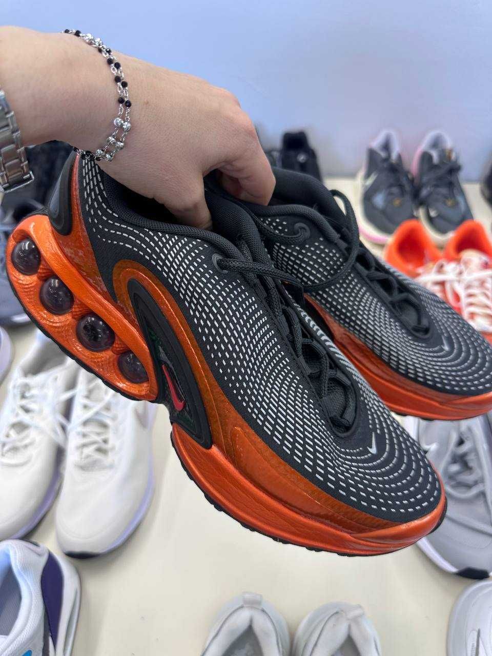 Стокове взуття Nike — категорія В+, лот 44 пари