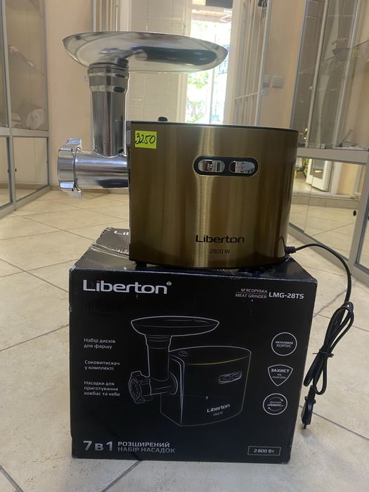 Новая многофункциональная  мясорубка Liberton!