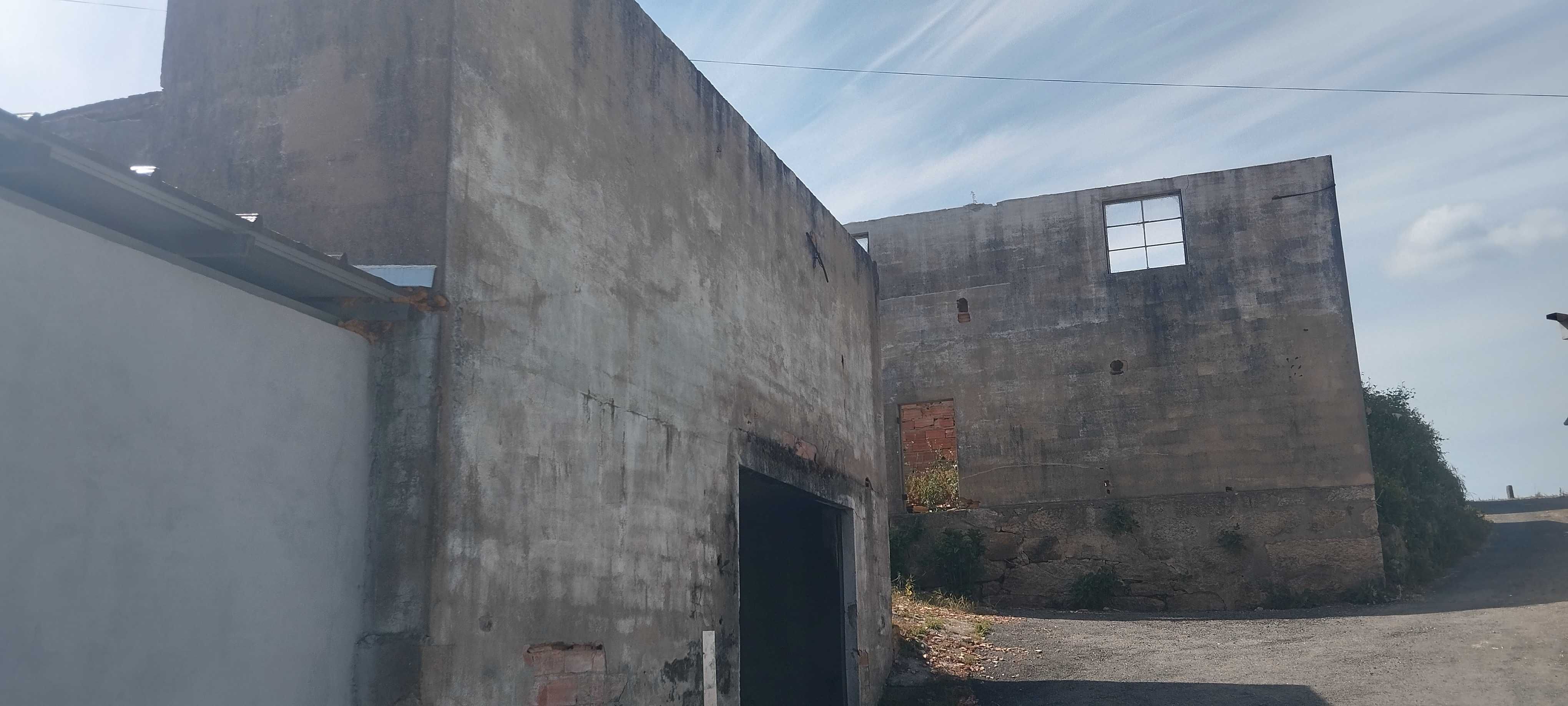 imóvel/ terreno para construção ou reconstrução