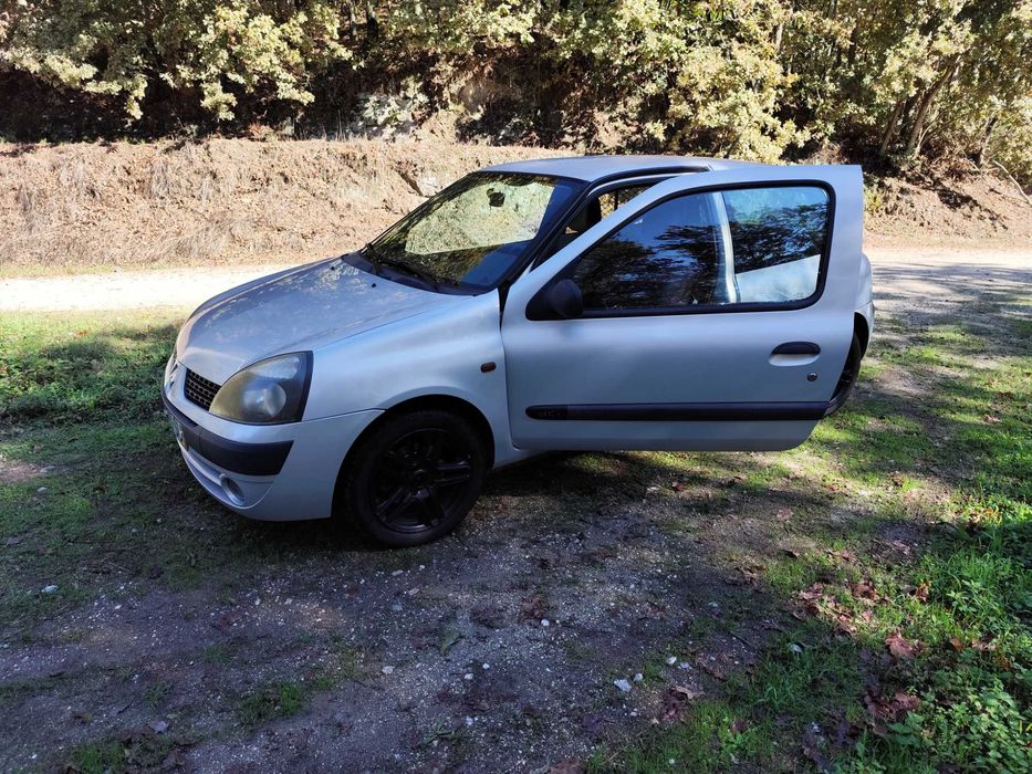 Renault Clio 2 comercial 1.5 dci
