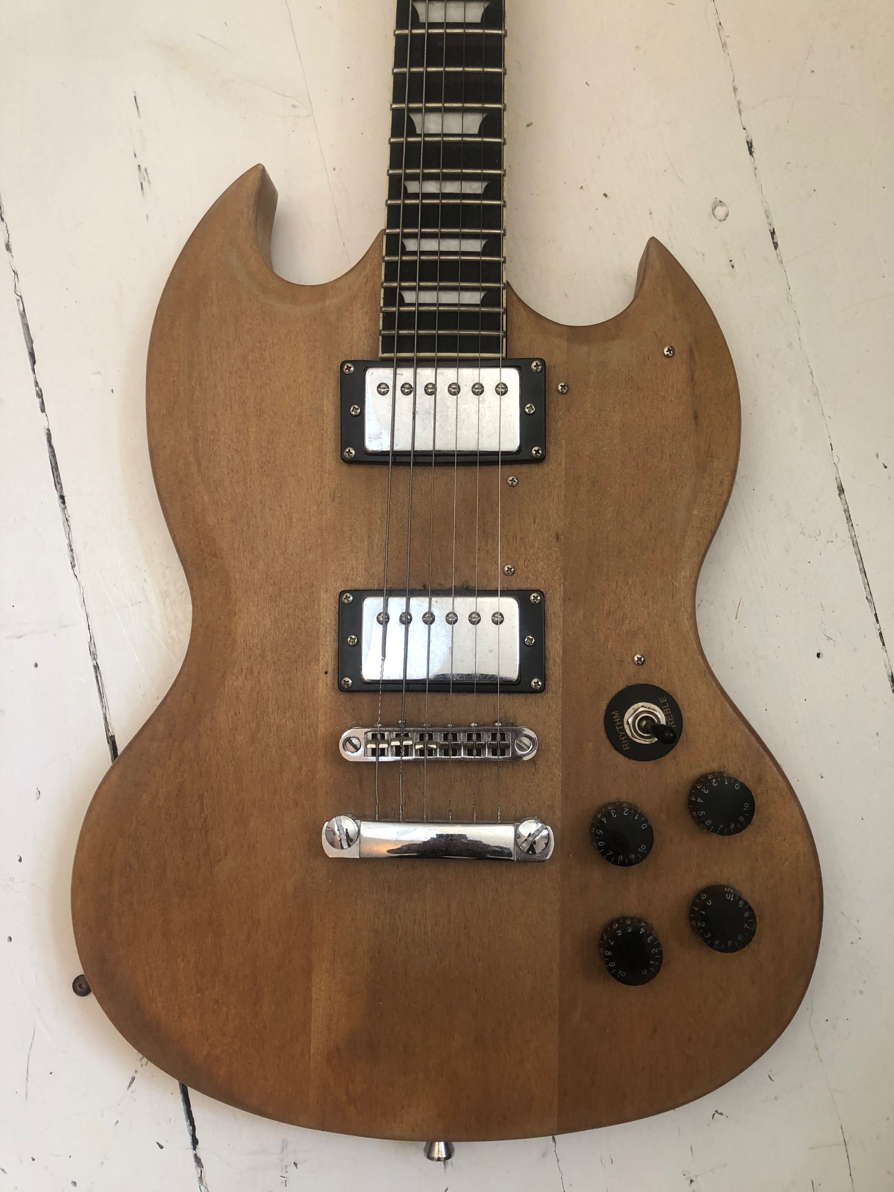 Gitara elektryczna SG