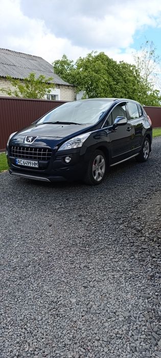 Пежо 3008 1,6 бензин