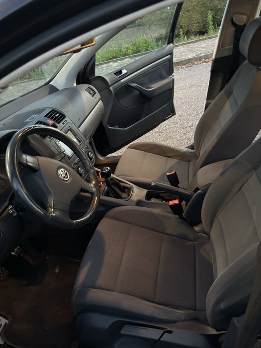 VwGolf 5FSI(bom estado)