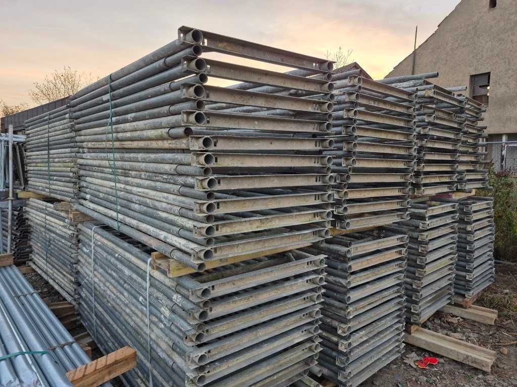 Rusztowanie używane   200 m2