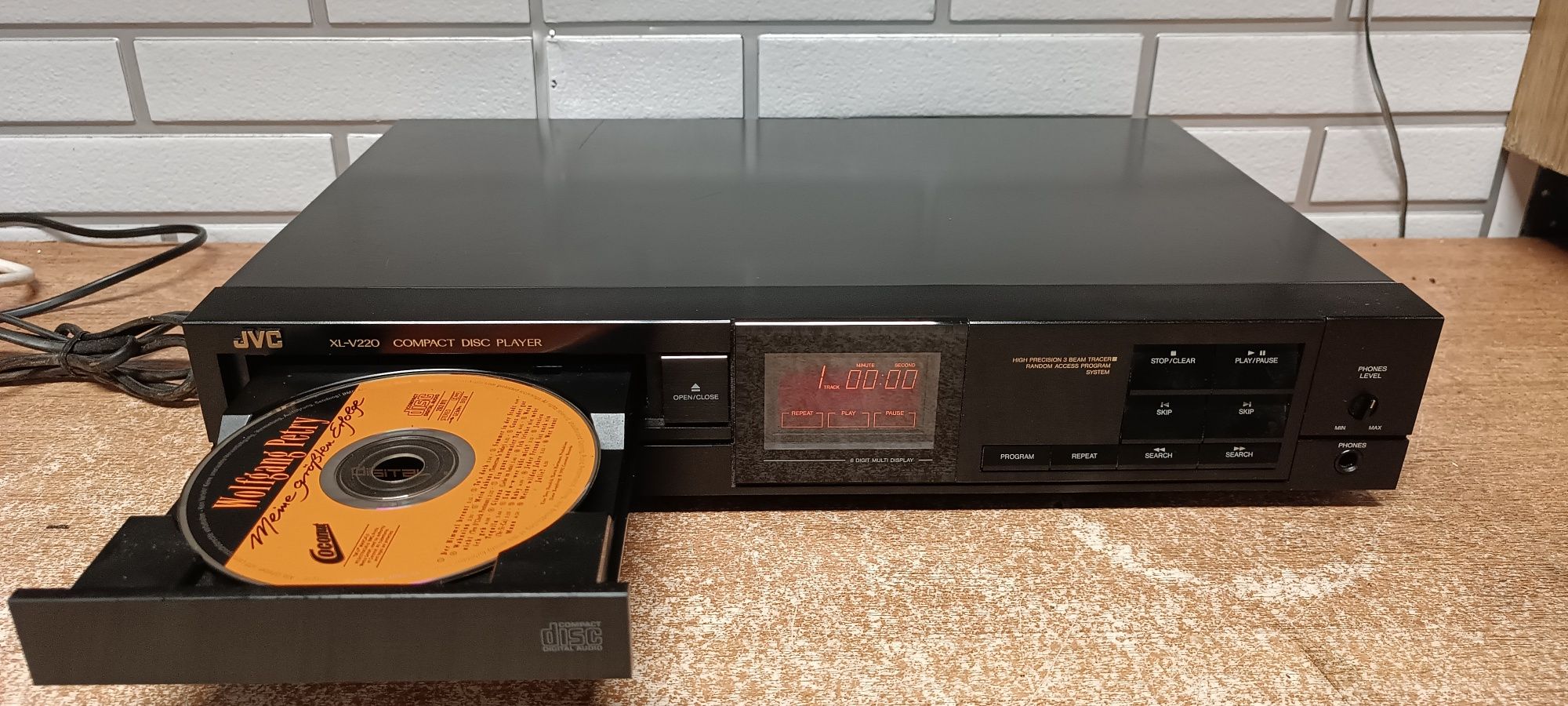 Odtwarzacz CD JVC xl-v200. Japan