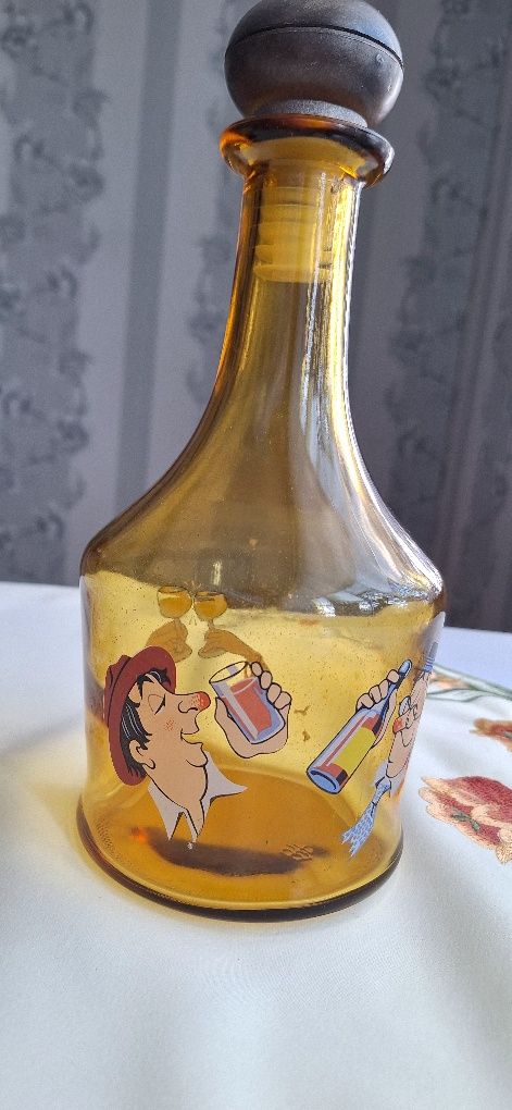 Sprzedam starą karafka