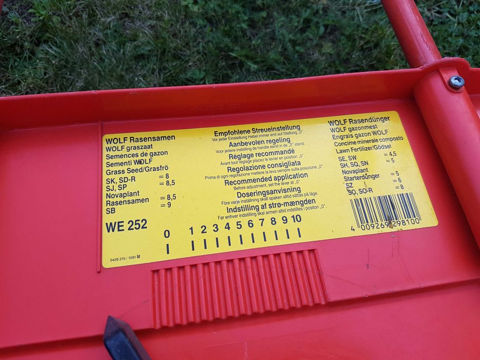 siewnik ogrodowy Wolf Garten, rozsiewacz nawozów / trawy