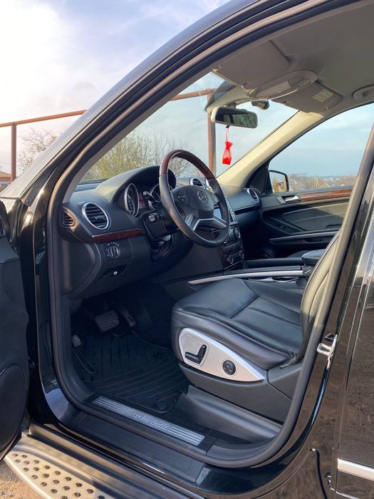 Mersedes-Benz GL-Class 2011