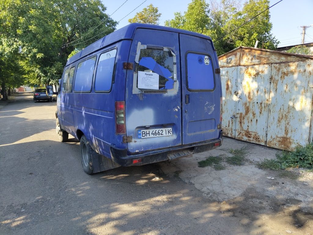 ГАЗ-32213  2.9л Газ/Бензин 6 місць