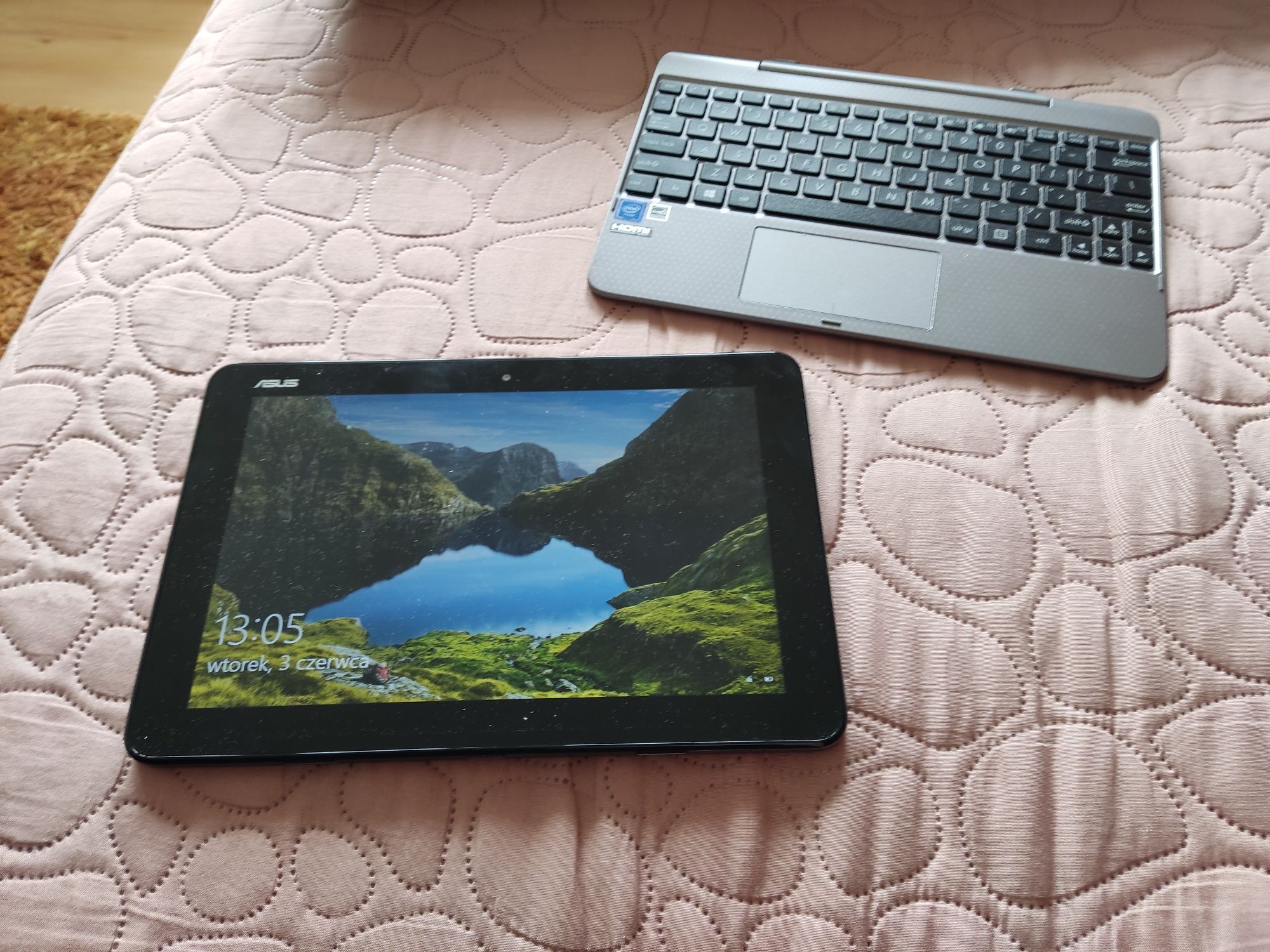 Tablet Laptop notebook firmy Asus