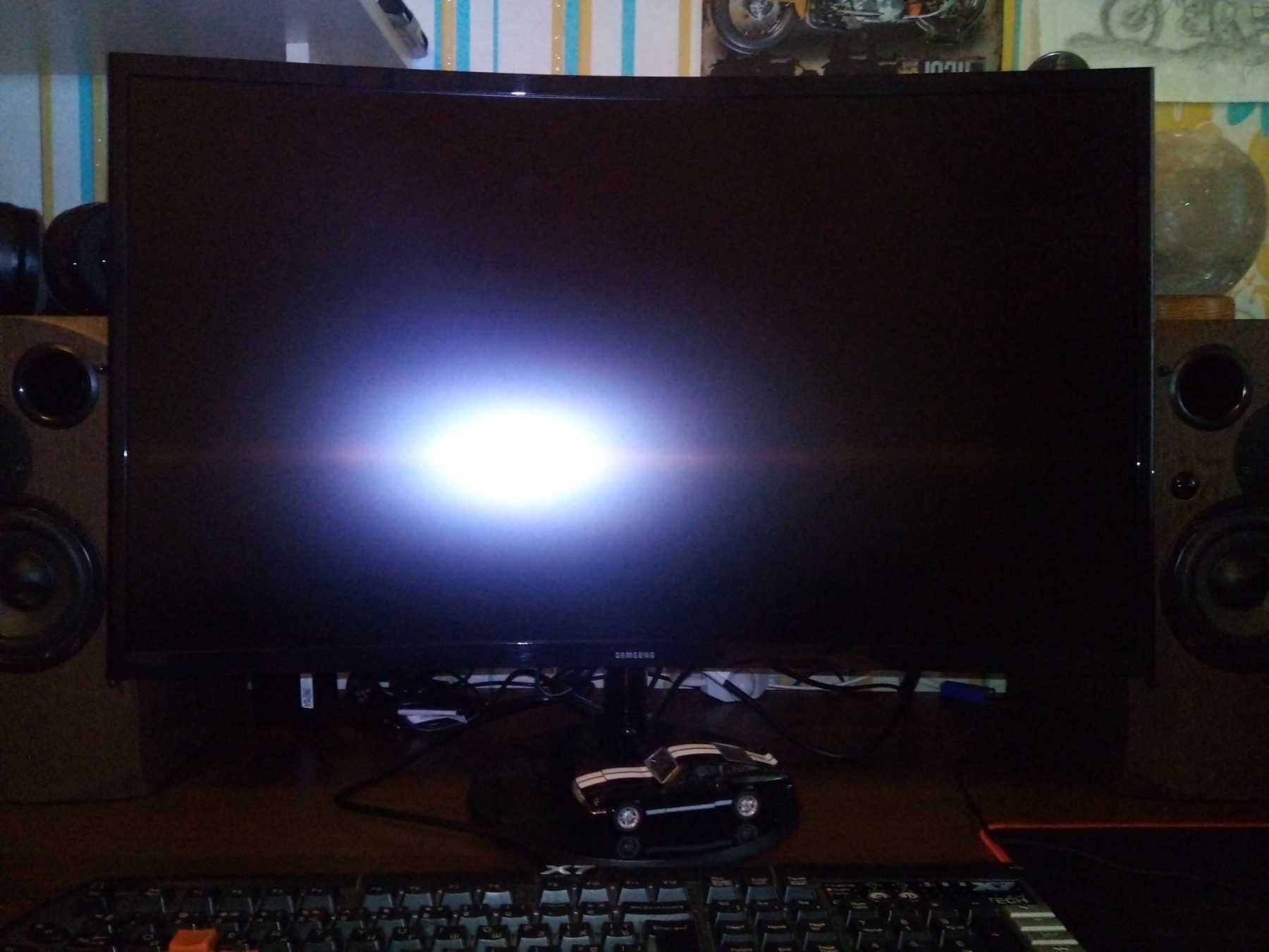 Монитор 27'' Samsung Essential S36C (S27C360EAI)