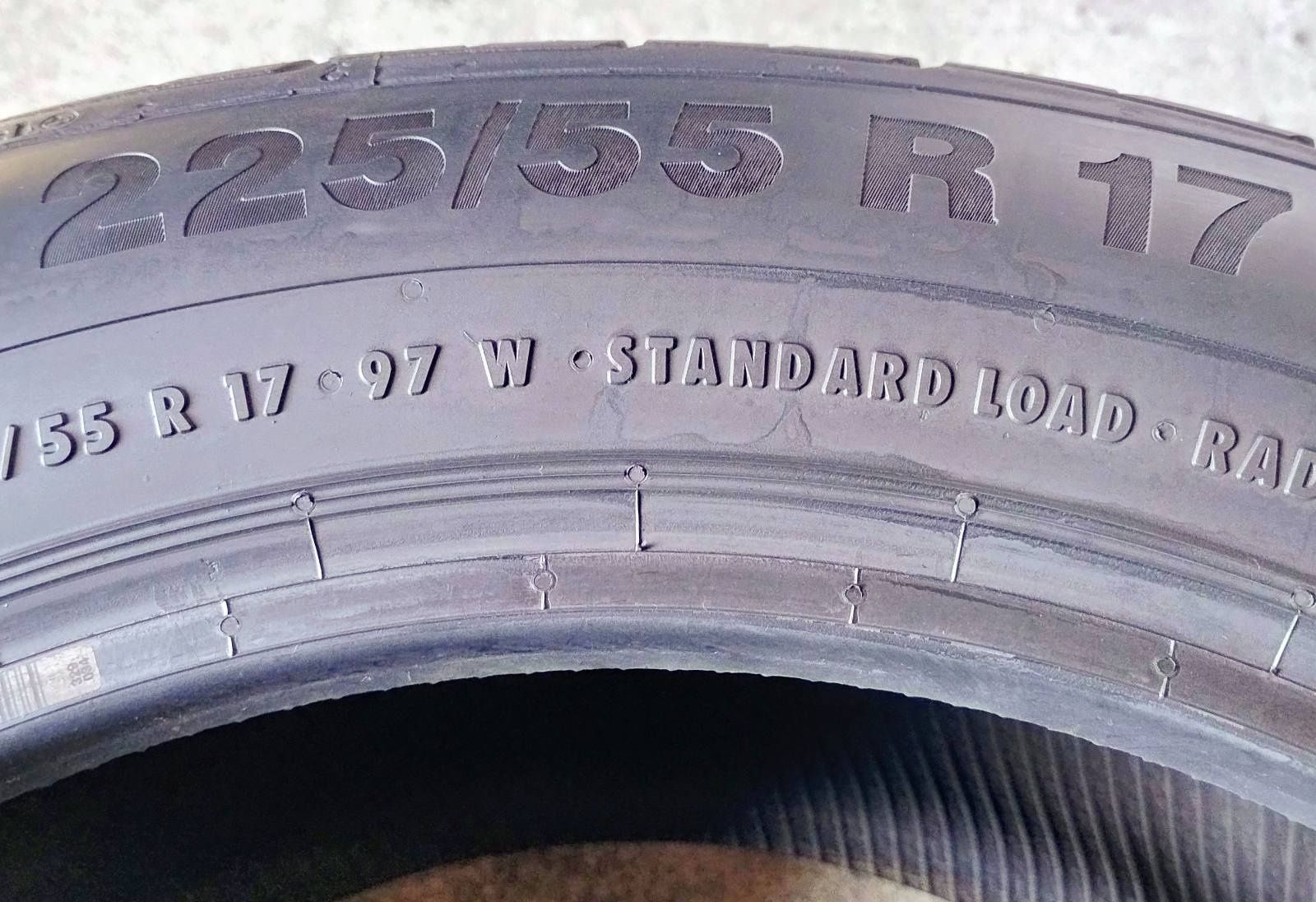 Шини літні R17 225/55 Continental Premium Contact 5 Conti Seal