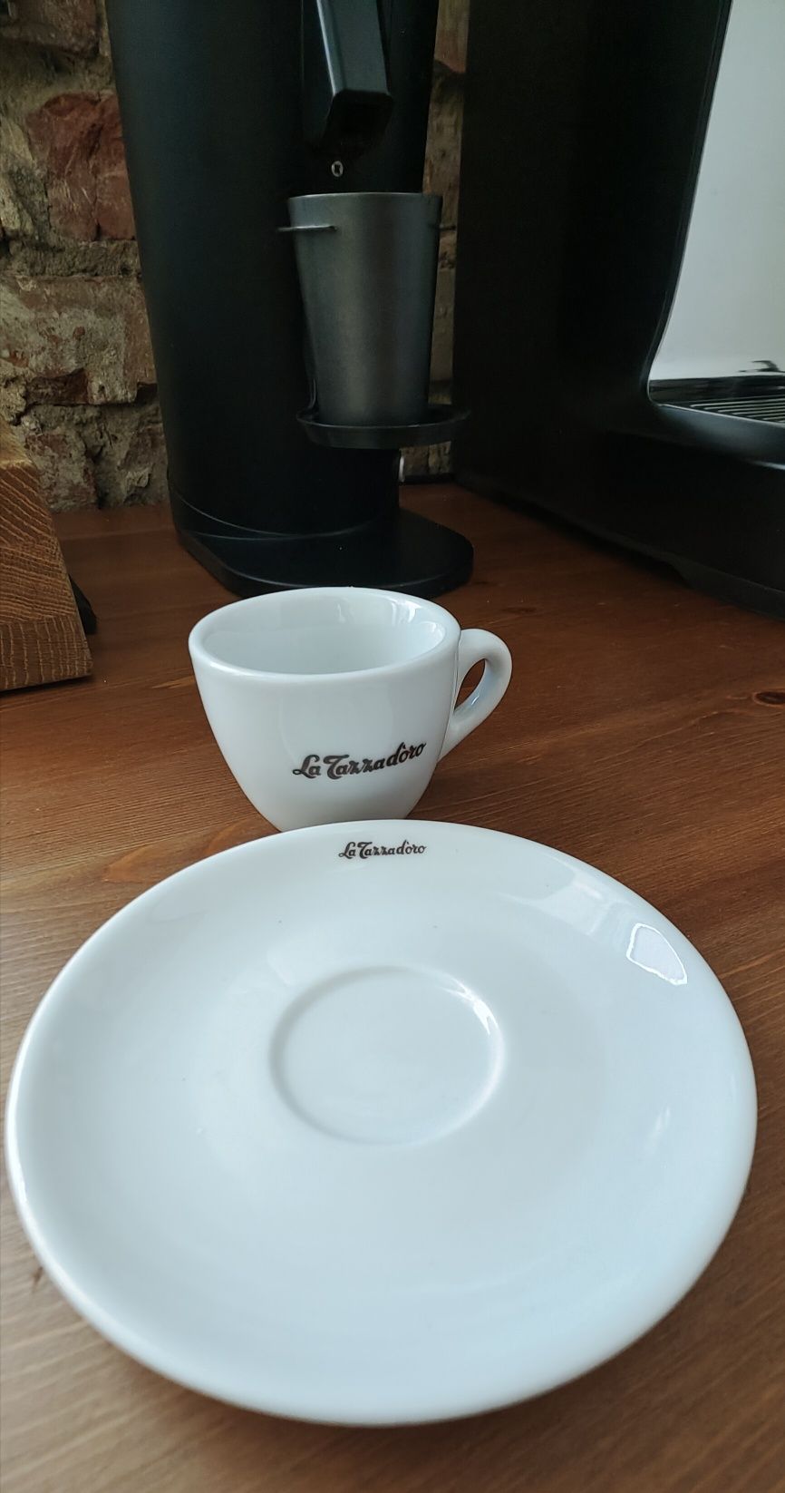 6 filiżanek z podstawkami do espresso La Tazza d'oro