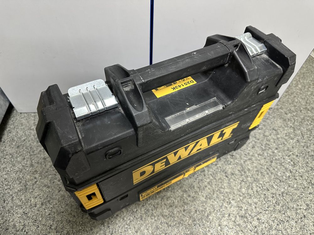 Dewalt чемодан кейс ящик