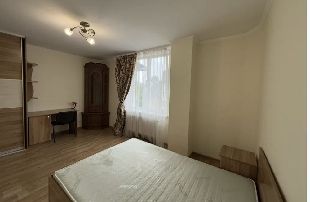 Комфортна 2/х кім у центрі у новобудові