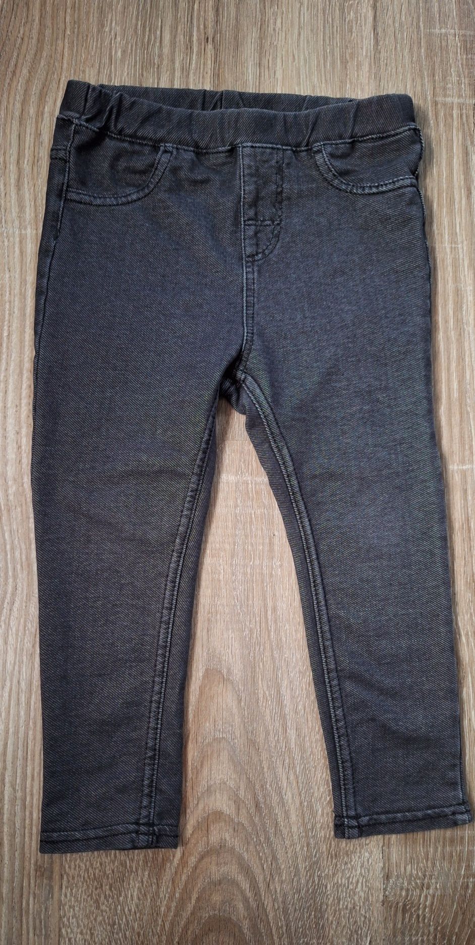 Jegginsy spodenki dziewczęce H&M r.92