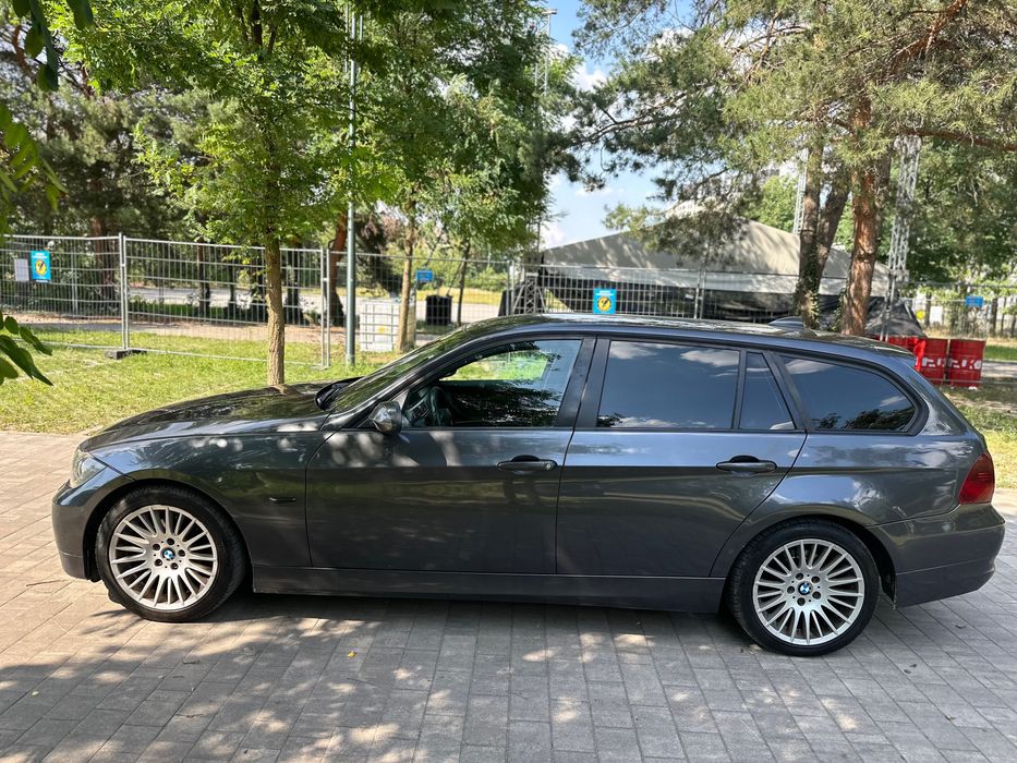 BMW 320d e91 2007r automat