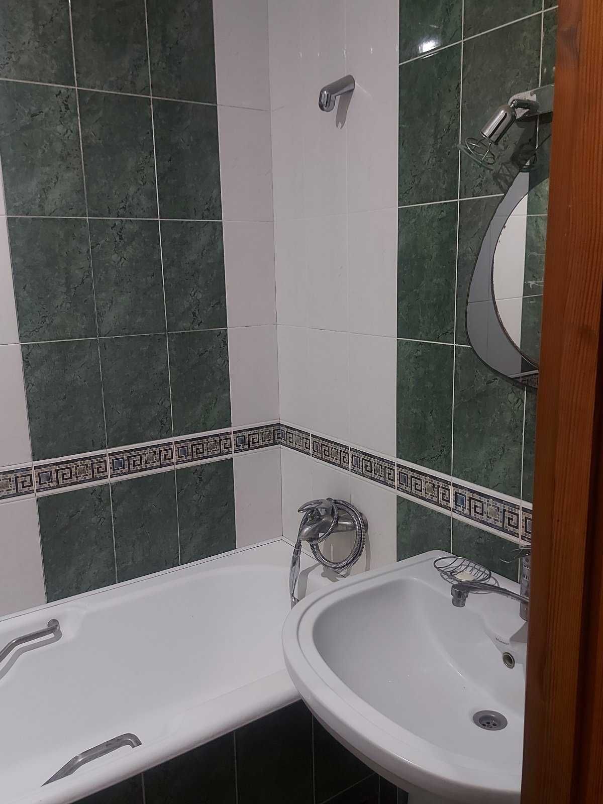 Продам 3-к.квартиру, Салтовка, у. Гвардейцев Широнинцев