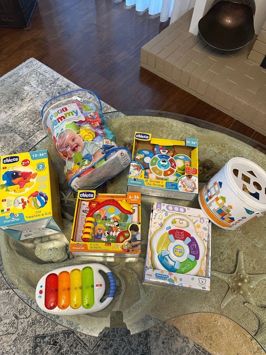 Brinquedos em excelente estado