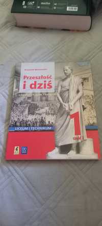 Przeszłość i dziś podręcznik Język Polski część 2 liceum i technikum