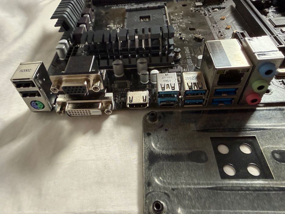 Płyta główna Micro ATX ASRock B450M PRO4 AM4