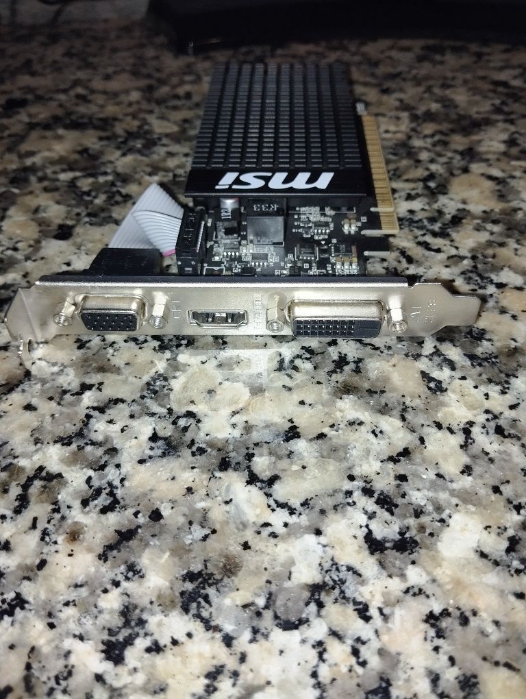 Placa Gráfica NVIDIA MSI  GT 710 2gb