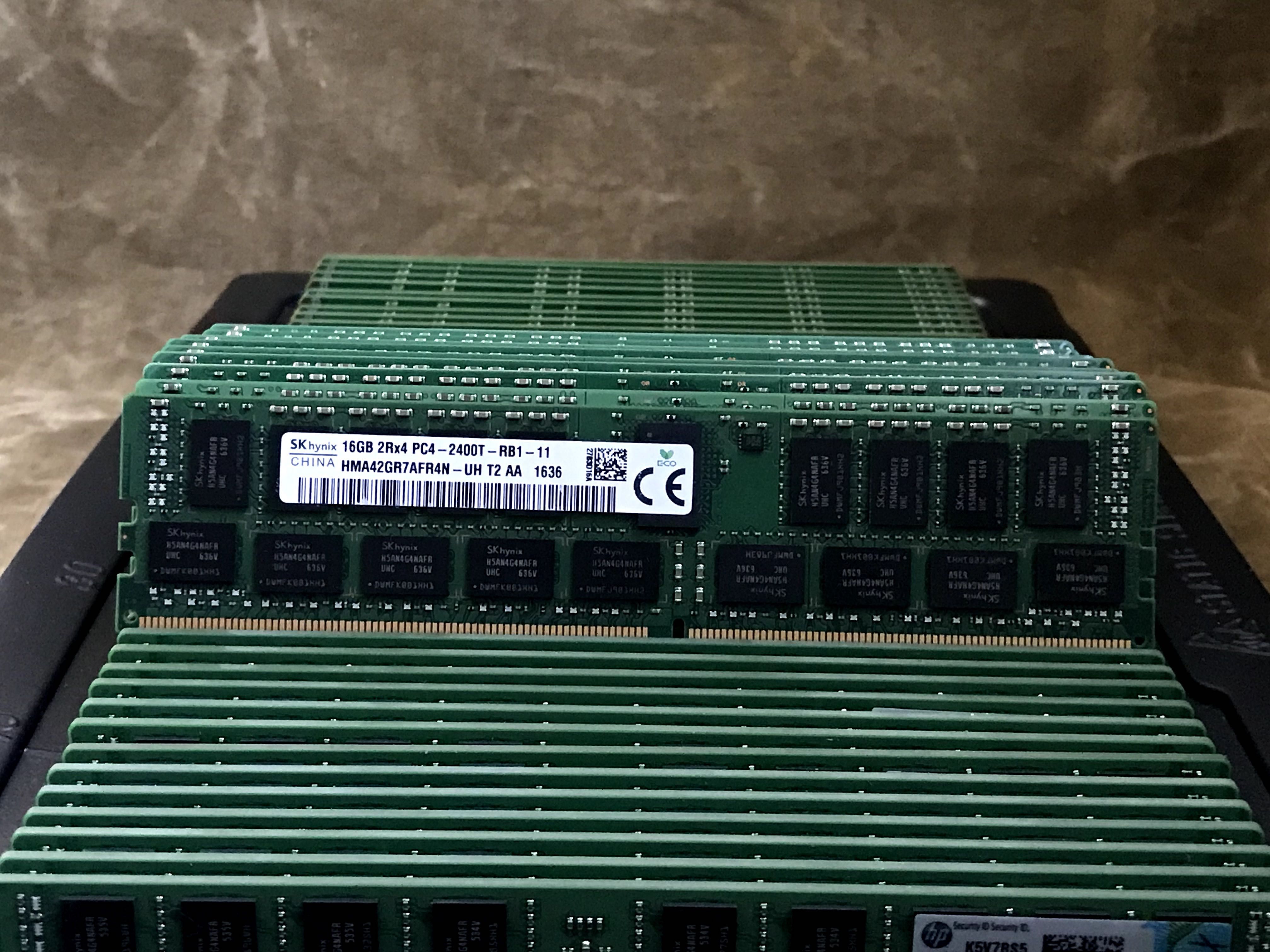 Серверна памʼять DDR4 16GB PC4 2400T ECC REG Hynix/Micron