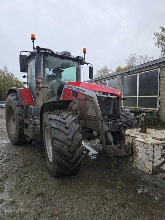 Massey Ferguson 8s.245 dynaVT vario (225,265,305)