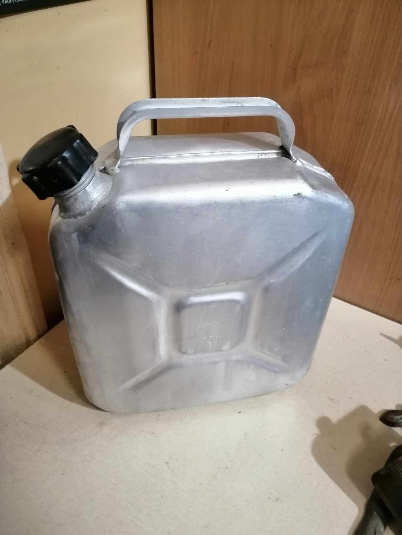Pojemnik na wode
