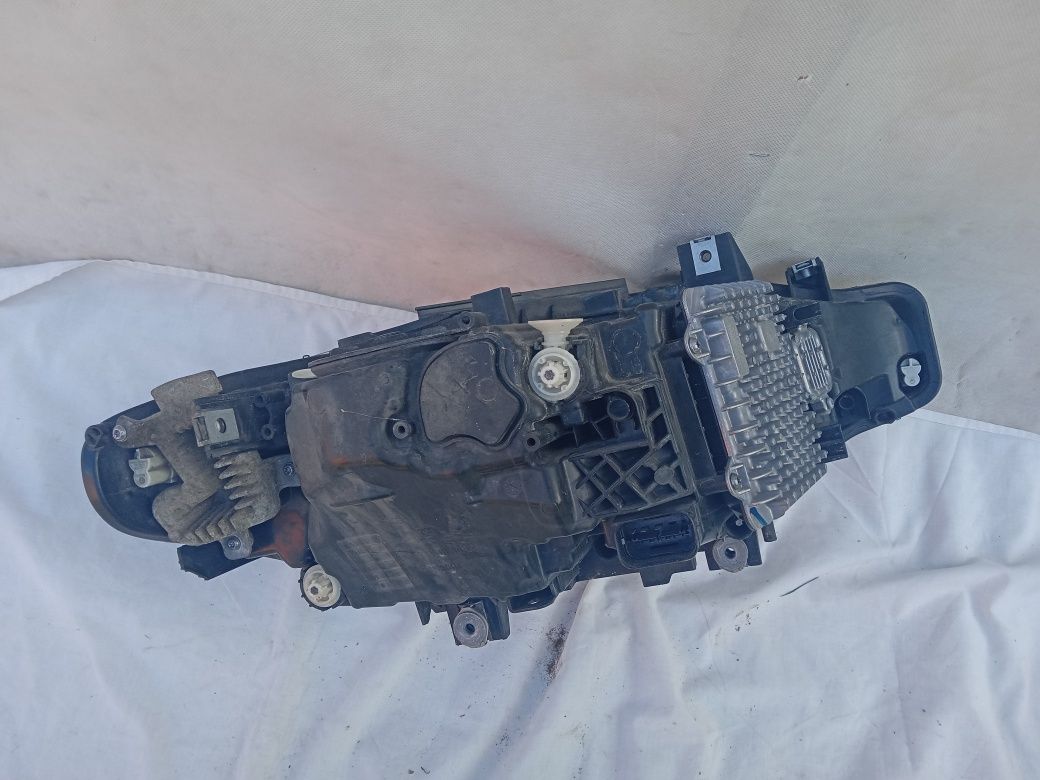 BMW 3 F30 F31 LCI adaptive led lewa