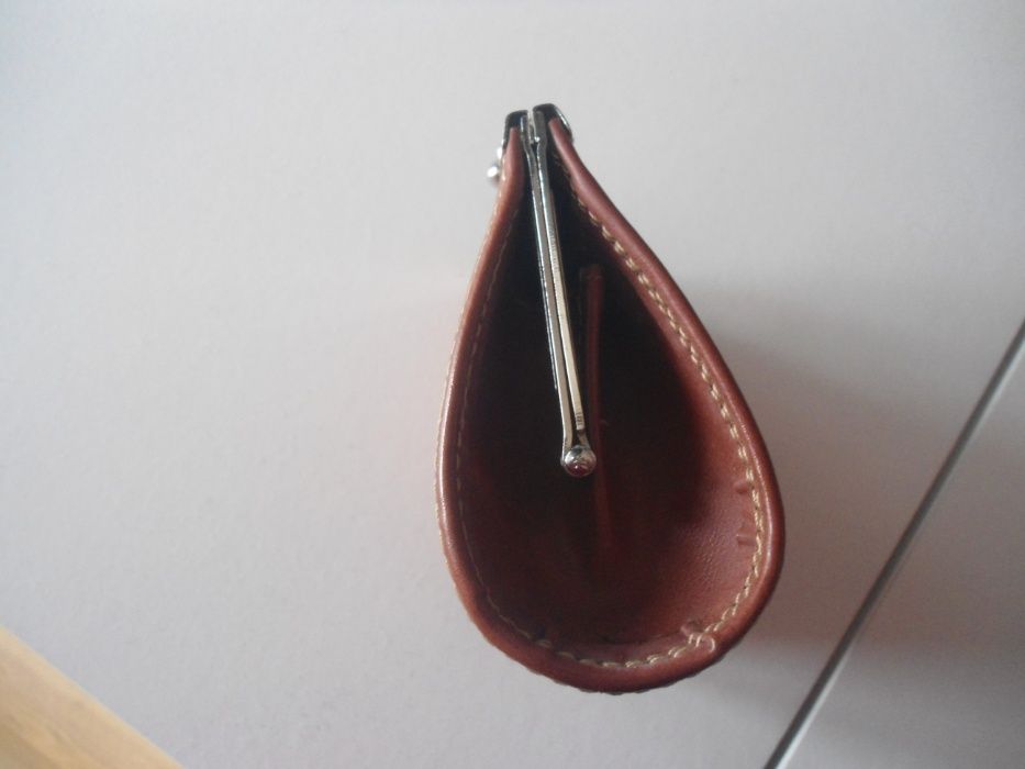 Bolsa porta moedas, com 10 cm de altura