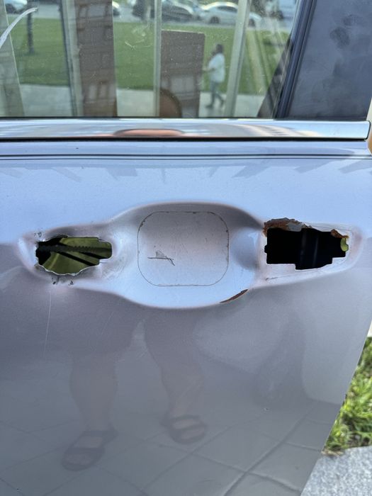 Двері на запчастини honda cr-v 2018-2020 67050-TLA-A11ZZ