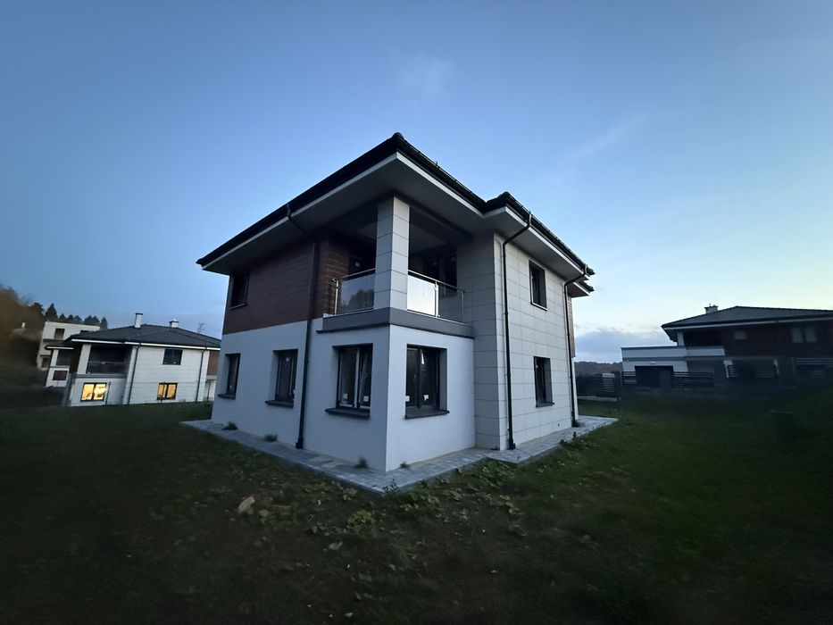 Nowoczesny dom wolnostojący Słocina prywatne