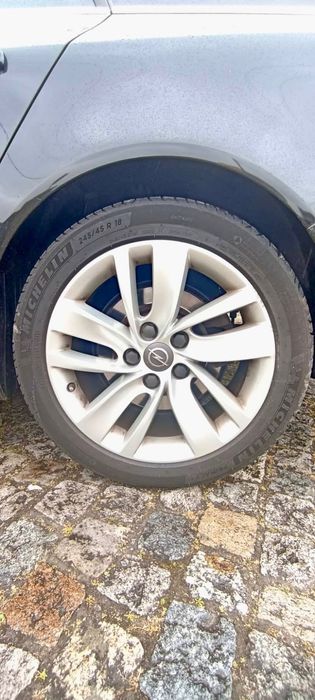 Carrinha Opel Insignia Sports Tourer 2.0 CDTI ecoFLEX (140 cv)