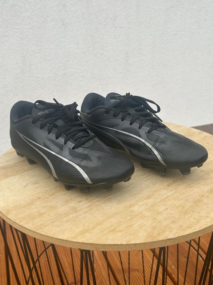 Korki piłkarskie r 37 Puma