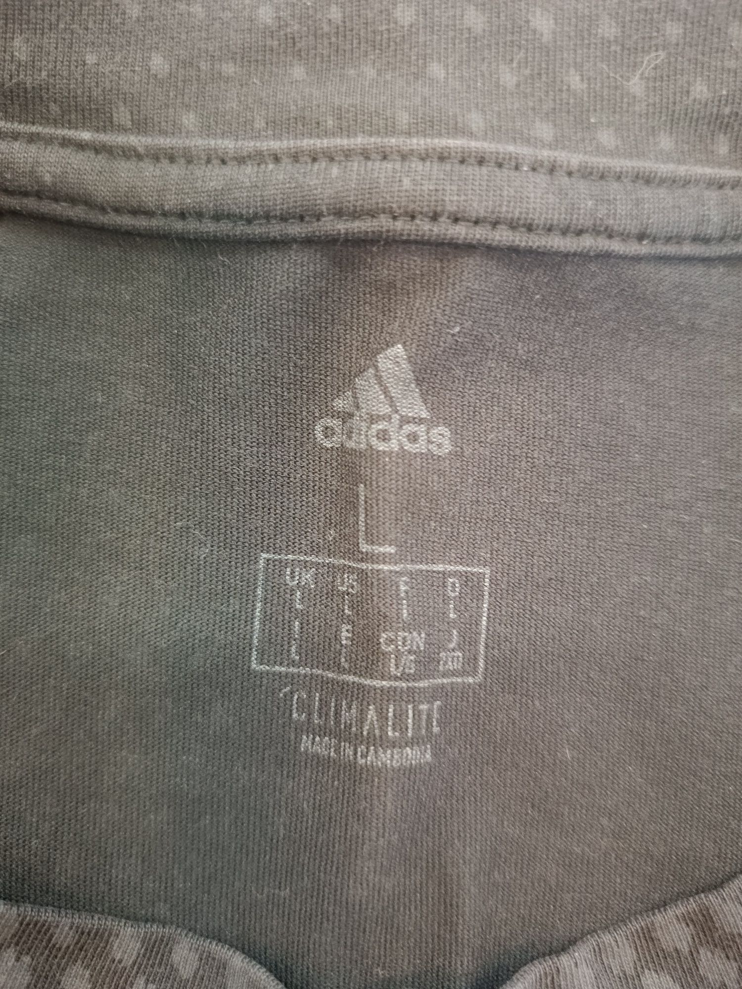 Koszulka Adidas rozmiar L czarna / ciemna