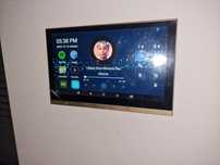 Wzmacniacz odtwarzacz ścienny 10 cali tablet BT Wifi 8x25w