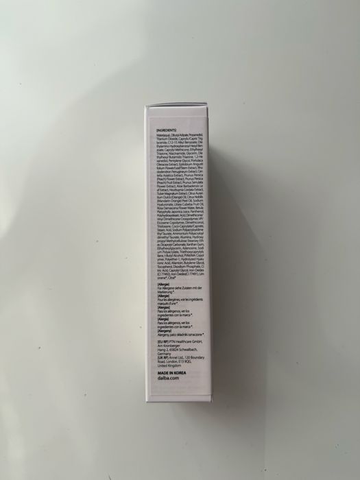 Krem do twarzy korygująco-tonujący z filtrem SPF50+