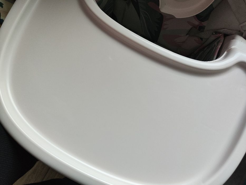 Krzesełko do karmienia lionelo zanna