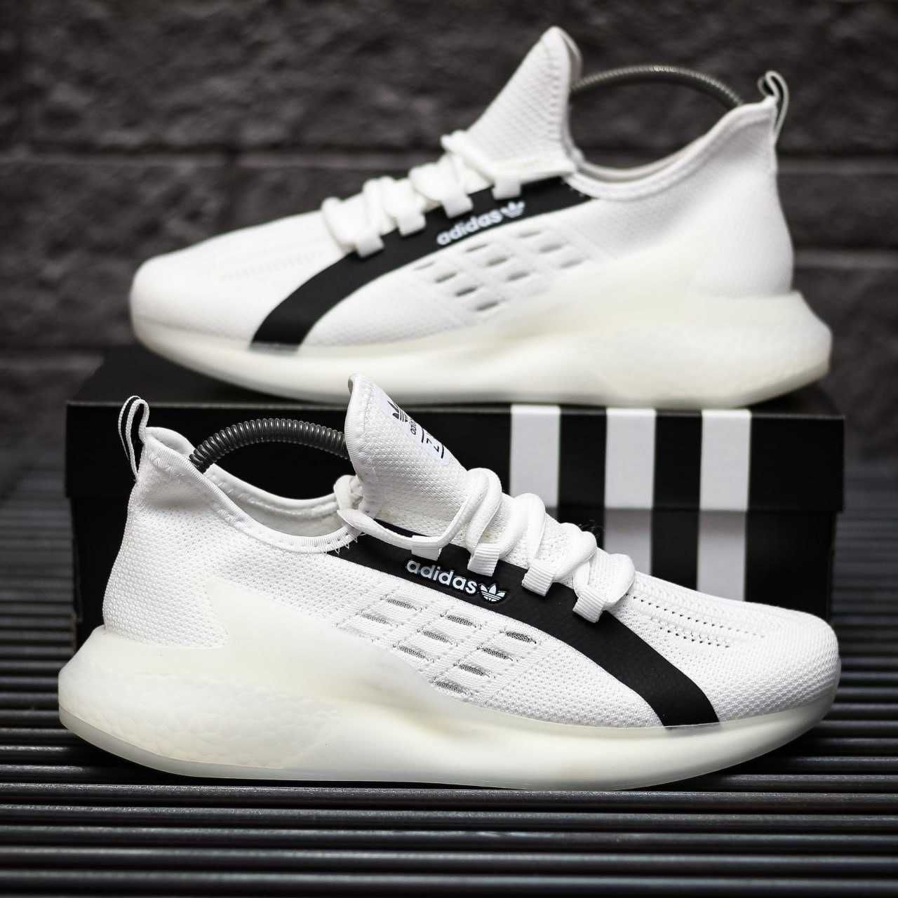 Чоловічі кросівки Adidas ZX білий з чорним 1502 НОВИЗНА