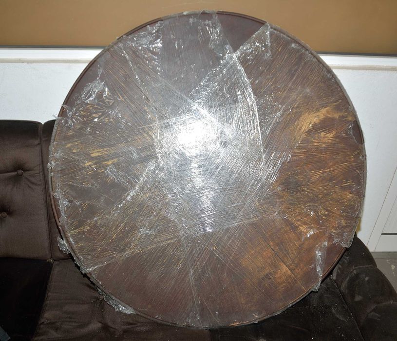 Mesa antiga de madeira - Mogno