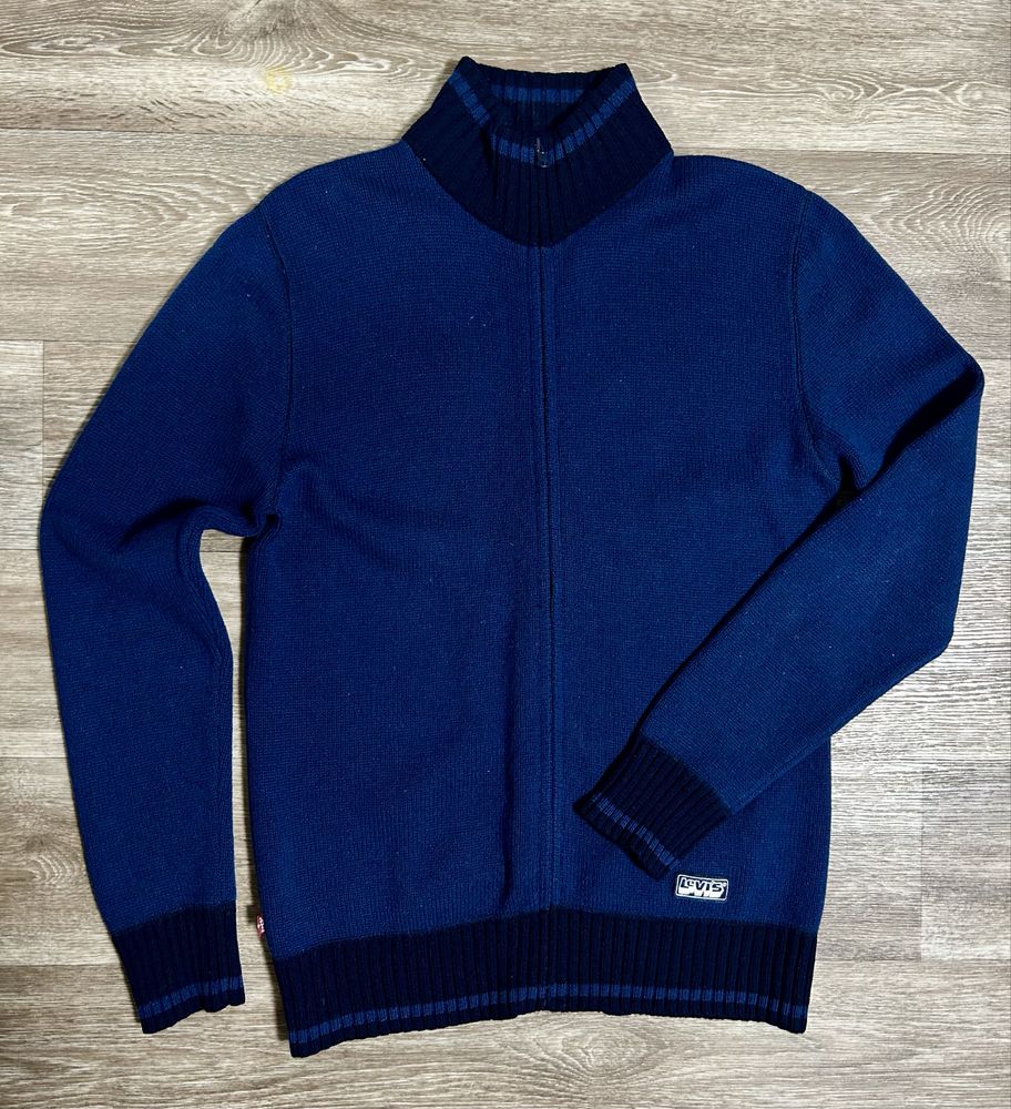 Кофта Levis ориг, размер М, новая