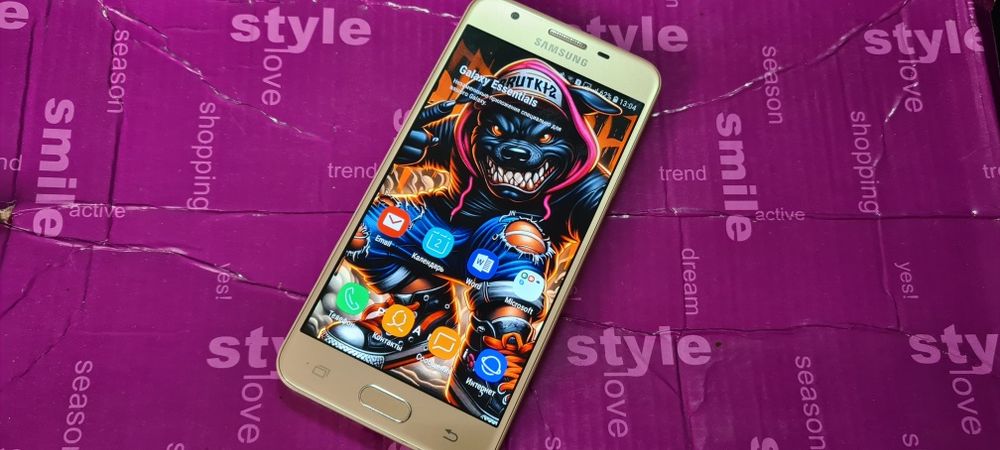 Смартфон Samsung galaxy J5 Prime. Состояние нового.