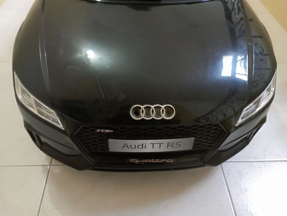 Carro criança bateria