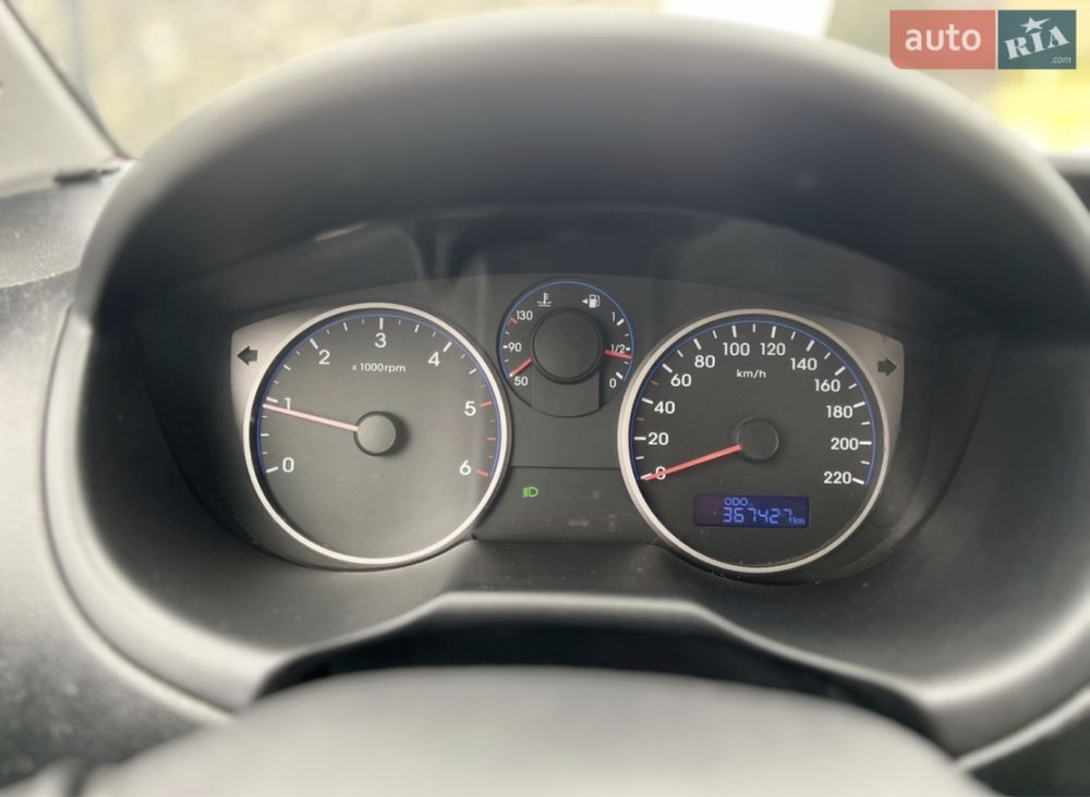 Продам Hyundai i20 2013