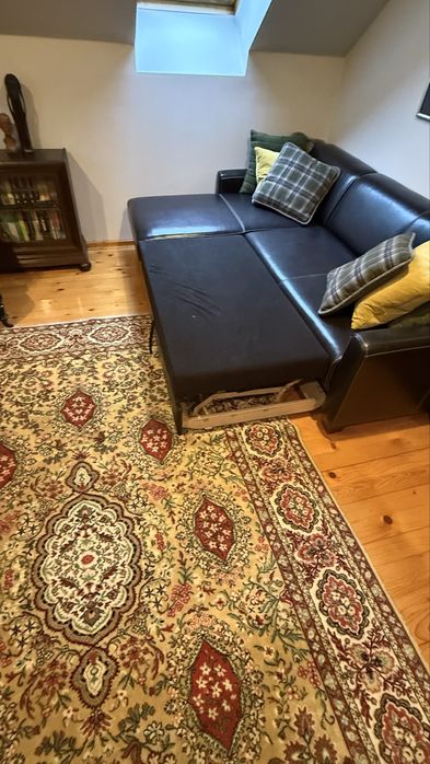 Narożna kanapa z dunkcją spania